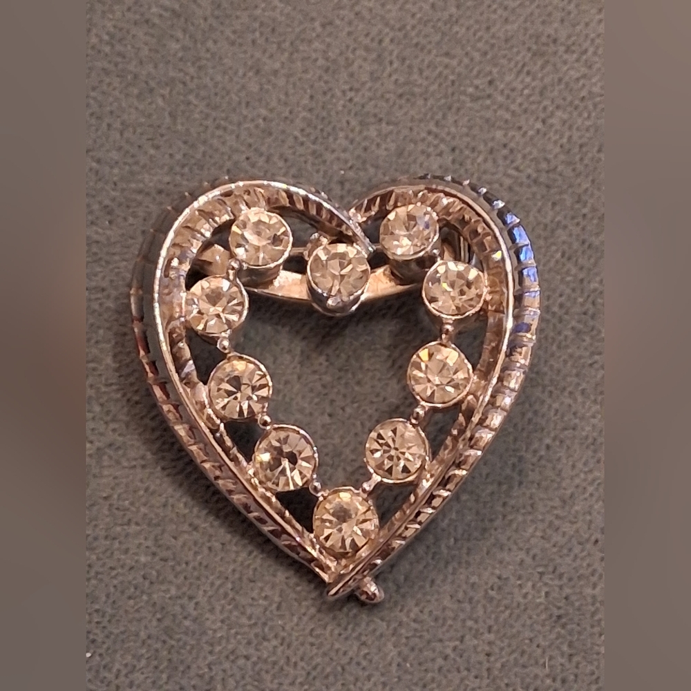 CORO Silver Heart-Shaped Brooch